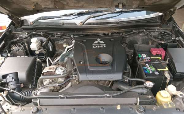 MITSUBISHI  PAJERO Pajero sport Dakar 4x4 2.5 AT