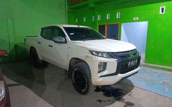 MITSUBISHI TRITON