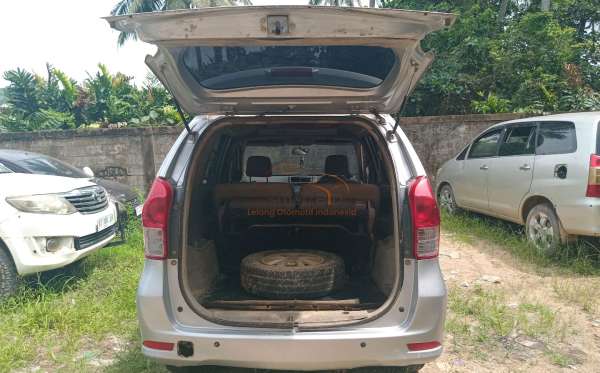 TOYOTA  AVANZA  G