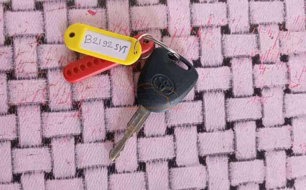 TOYOTA CALYA 1.2 G M/T