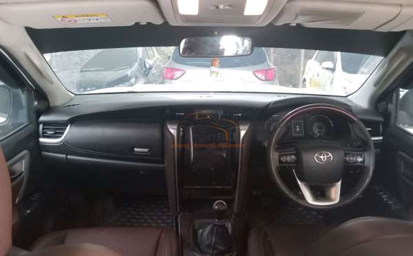 TOYOTA FORTUNER