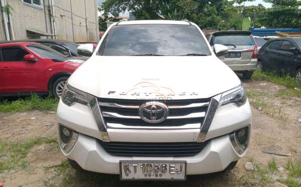 TOYOTA FORTUNER