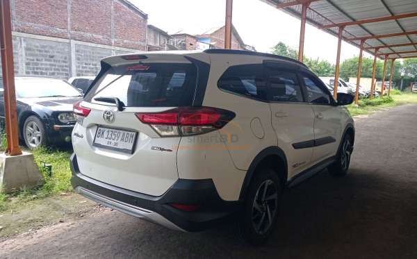 TOYOTA RUSH TRD SUPORTIVO