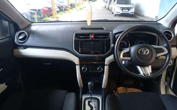 TOYOTA RUSH TRD SUPORTIVO