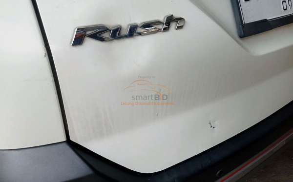 TOYOTA RUSH TRD SUPORTIVO