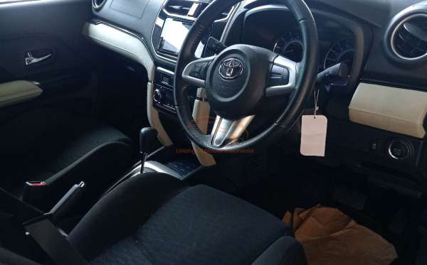 TOYOTA RUSH TRD SUPORTIVO