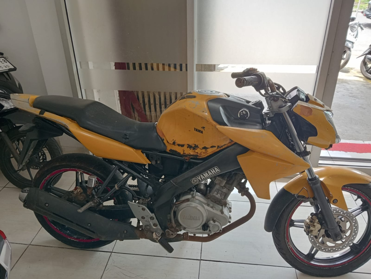 YAMAHA VIXION