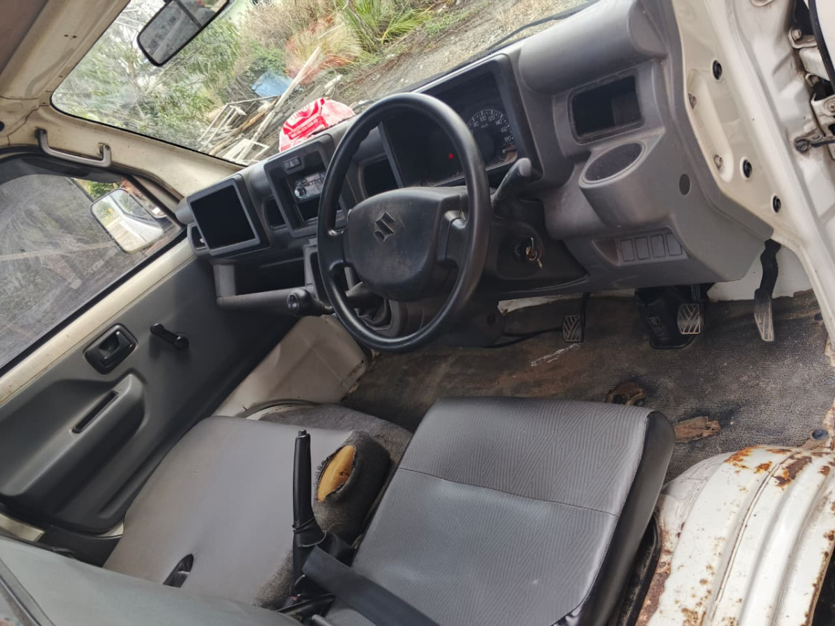 SUZUKI  CARRY  PU