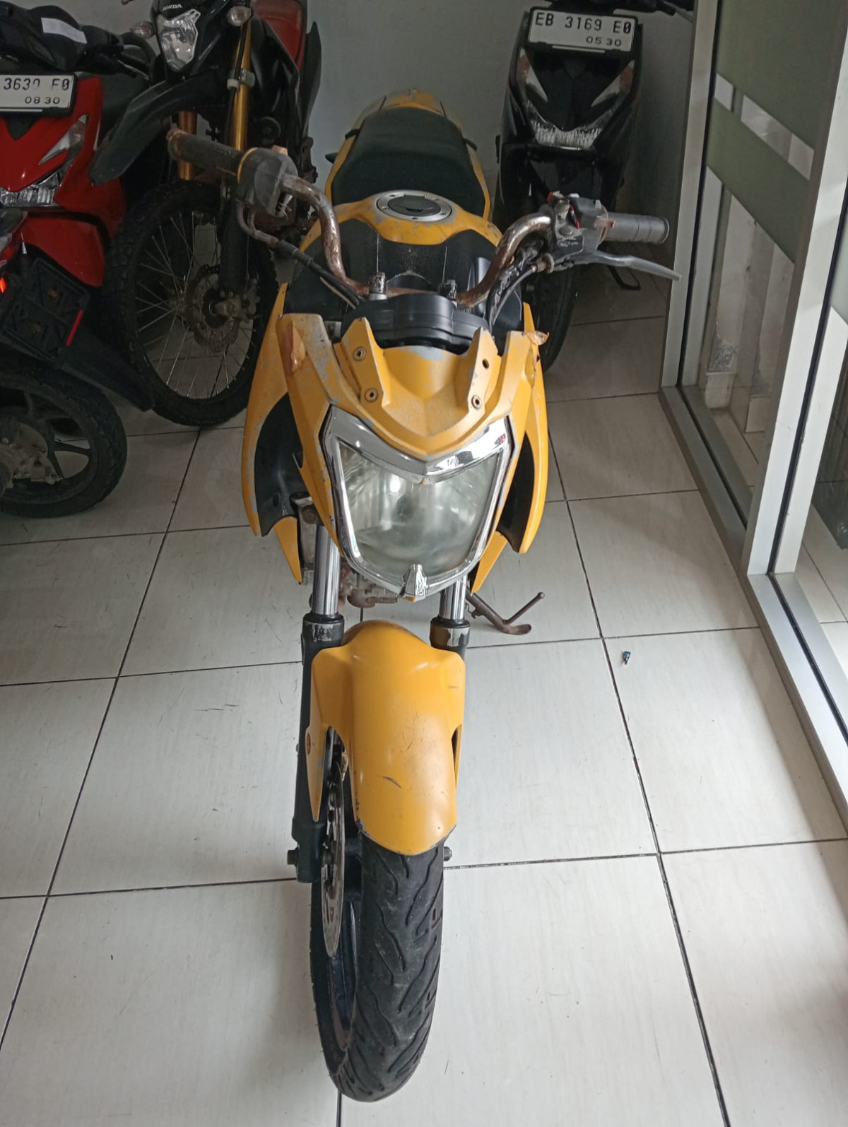 YAMAHA VIXION