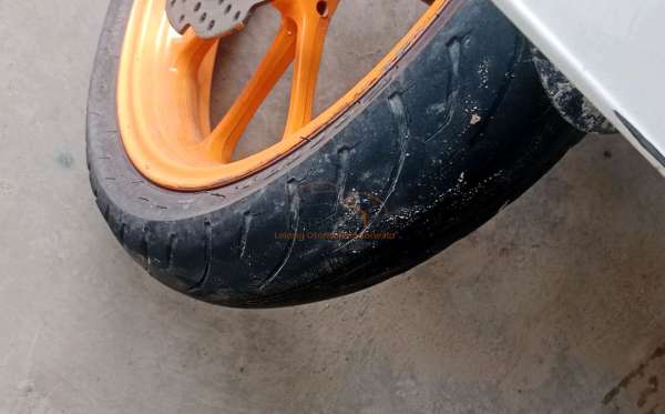 HONDA CBR 150 REPSOL