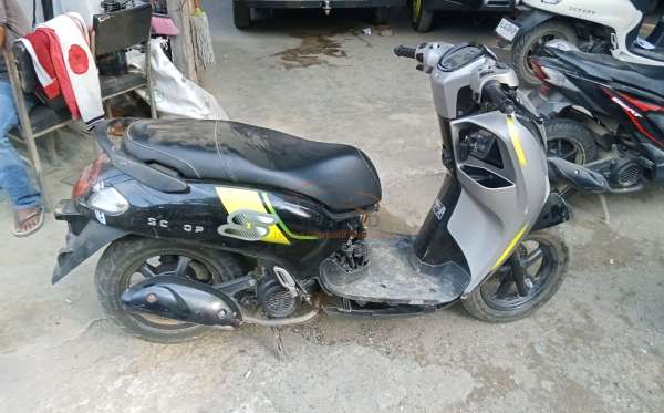 HONDA  SCOOPY
