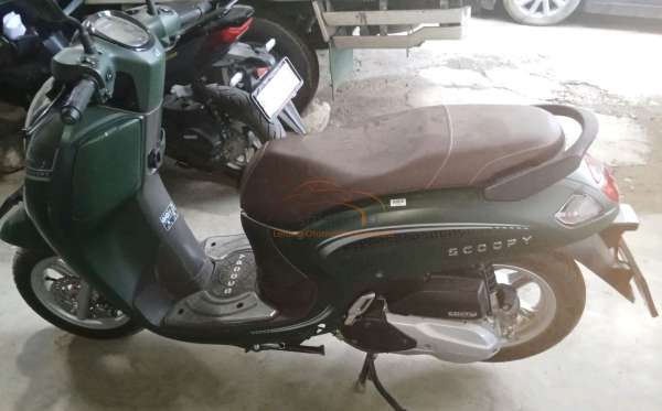 HONDA SCOOPY PRESTIGE