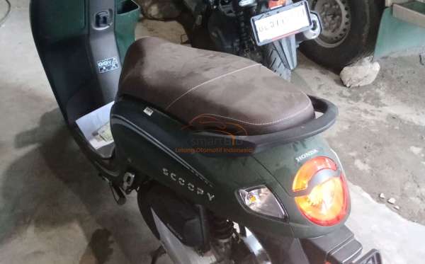 HONDA SCOOPY PRESTIGE