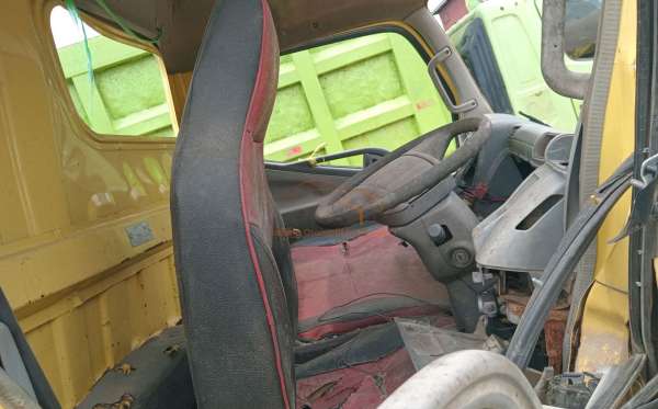 MITSUBISHI  FE  74 HDV