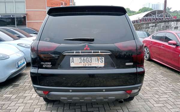 MITSUBISHI PAJERO SPORT 2.5 D EXCEED (4X2)