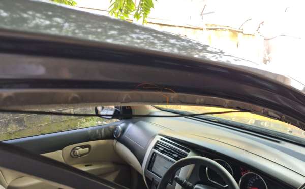 NISSAN GRAND LIVINA XV