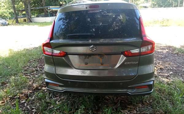 SUZUKI ERTIGA GL