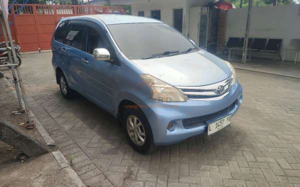 TOYOTA AVANZA 1.3 G