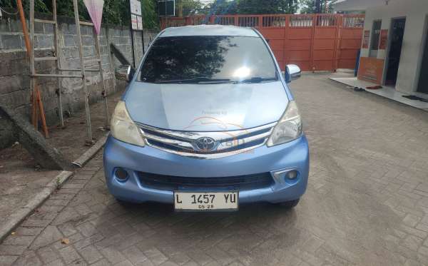 TOYOTA AVANZA 1.3 G