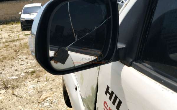 TOYOTA HILUX 2.5 G DC 4X4