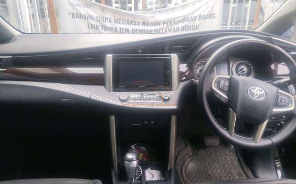 TOYOTA INNOVA  2.0 Q