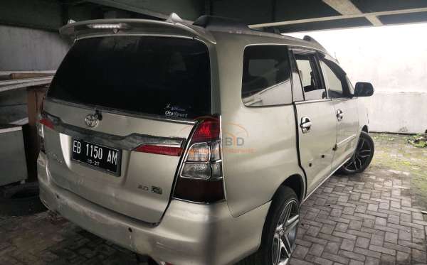 TOYOTA KIJANG INNOVA G