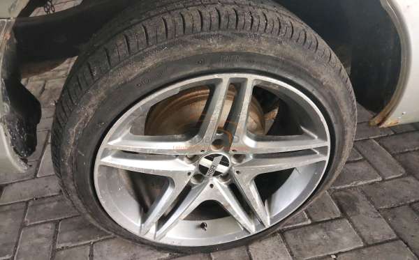 TOYOTA KIJANG INNOVA G