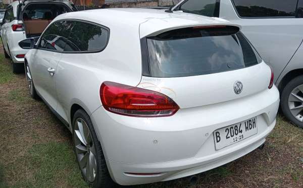 VW SCIROCCO 1.4 AT