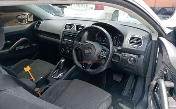 VW SCIROCCO 1.4 AT
