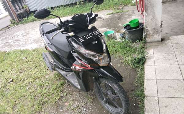 HONDA  BEAT
