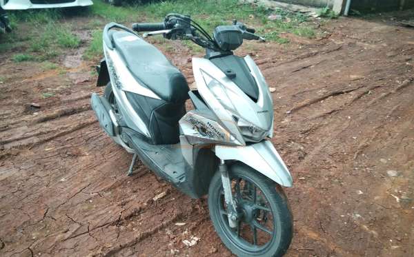 HONDA BEAT STREET