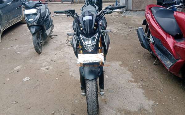 HONDA CB 150 R