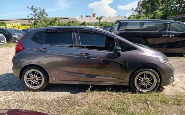 HONDA JAZZ GK5 1.5 RS