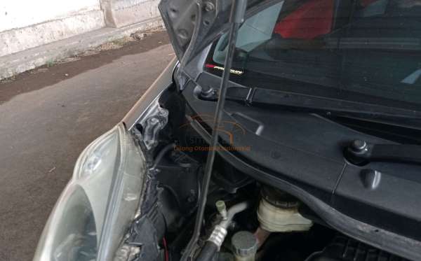HONDA  JAZZ  GE8 1.5 E