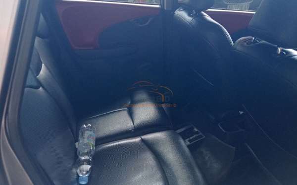 HONDA  JAZZ  GE8 1.5 E