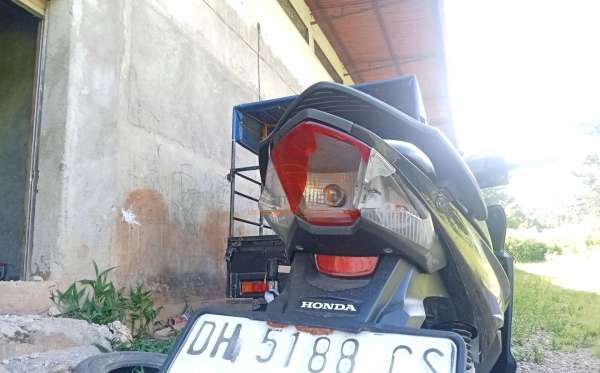 HONDA  REVO