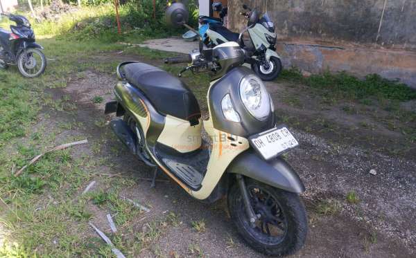 HONDA SCOOPY