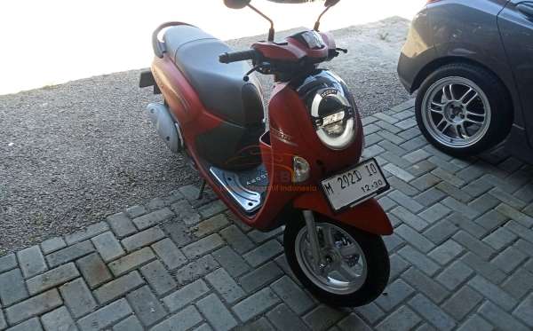 HONDA SCOOPY