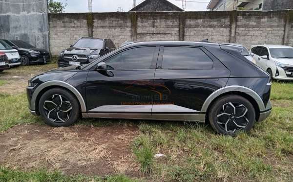 HYUNDAI IONIQ 5 EV SIGNATURE