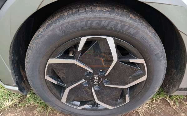 HYUNDAI IONIQ 5 EV SIGNATURE