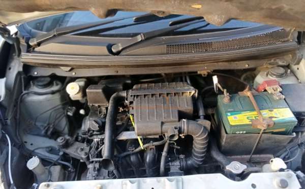 MITSUBISHI MIRAGE 1.2L GLX