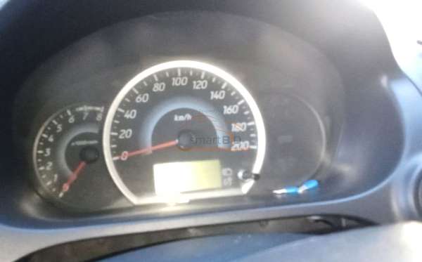 MITSUBISHI MIRAGE 1.2L GLX