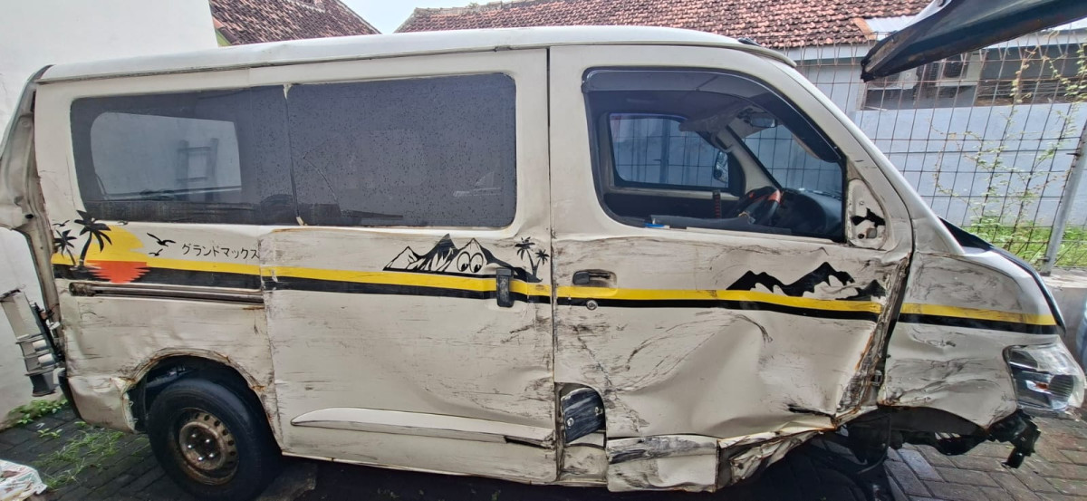 DAIHATSU GRAN MAX  BLIND VAN