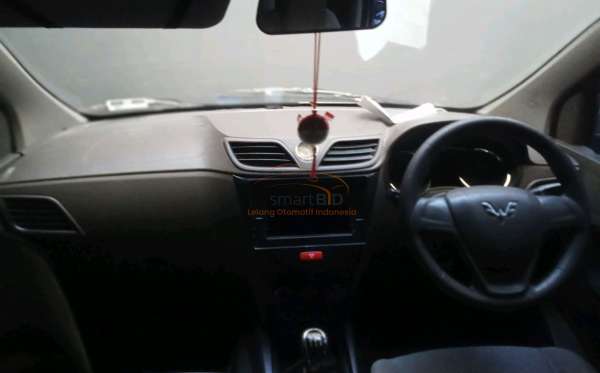 WULING  CONFERO  1.5 (4X2)