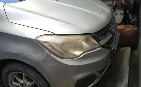 WULING  CONFERO  1.5 (4X2)