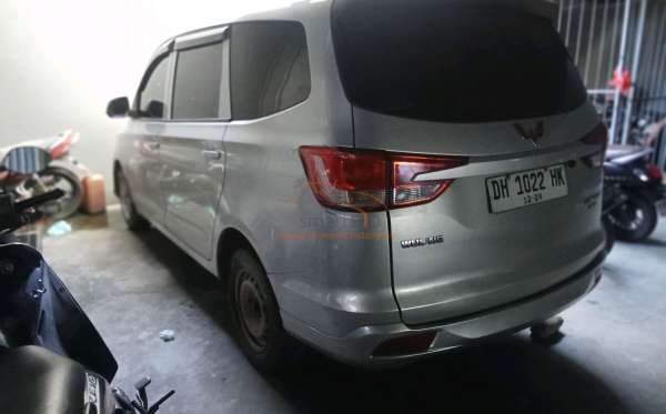 WULING  CONFERO  1.5 (4X2)