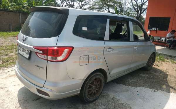 WULING CONFERO 1.5 DB MY (4X2)