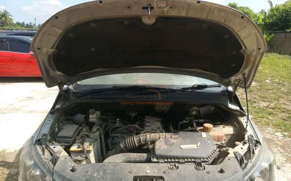 WULING CONFERO 1.5 DB MY (4X2)