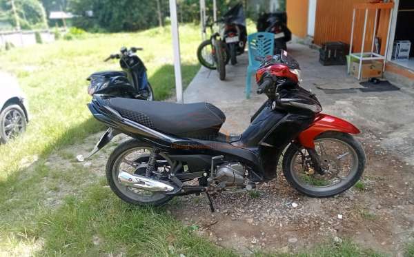 YAMAHA JUPITER