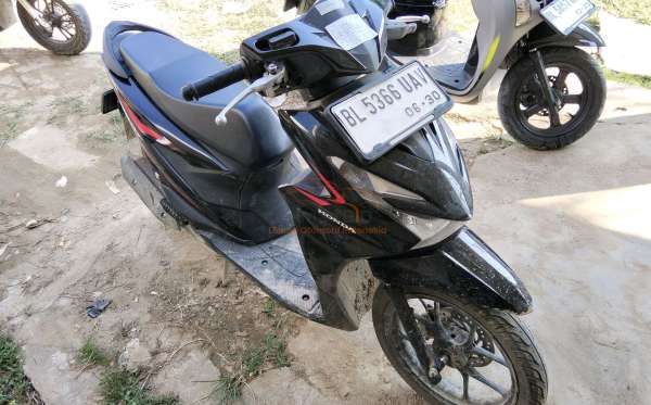HONDA  BEAT